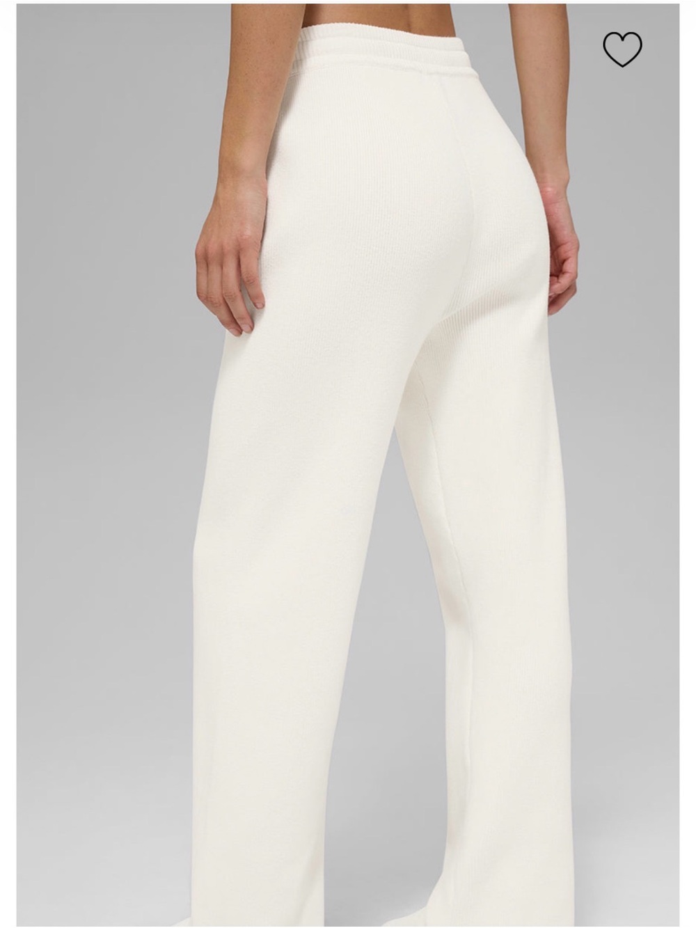 ALO Yoga Ivory Scholar straight leg sweatpants. - Picture 3 of 10